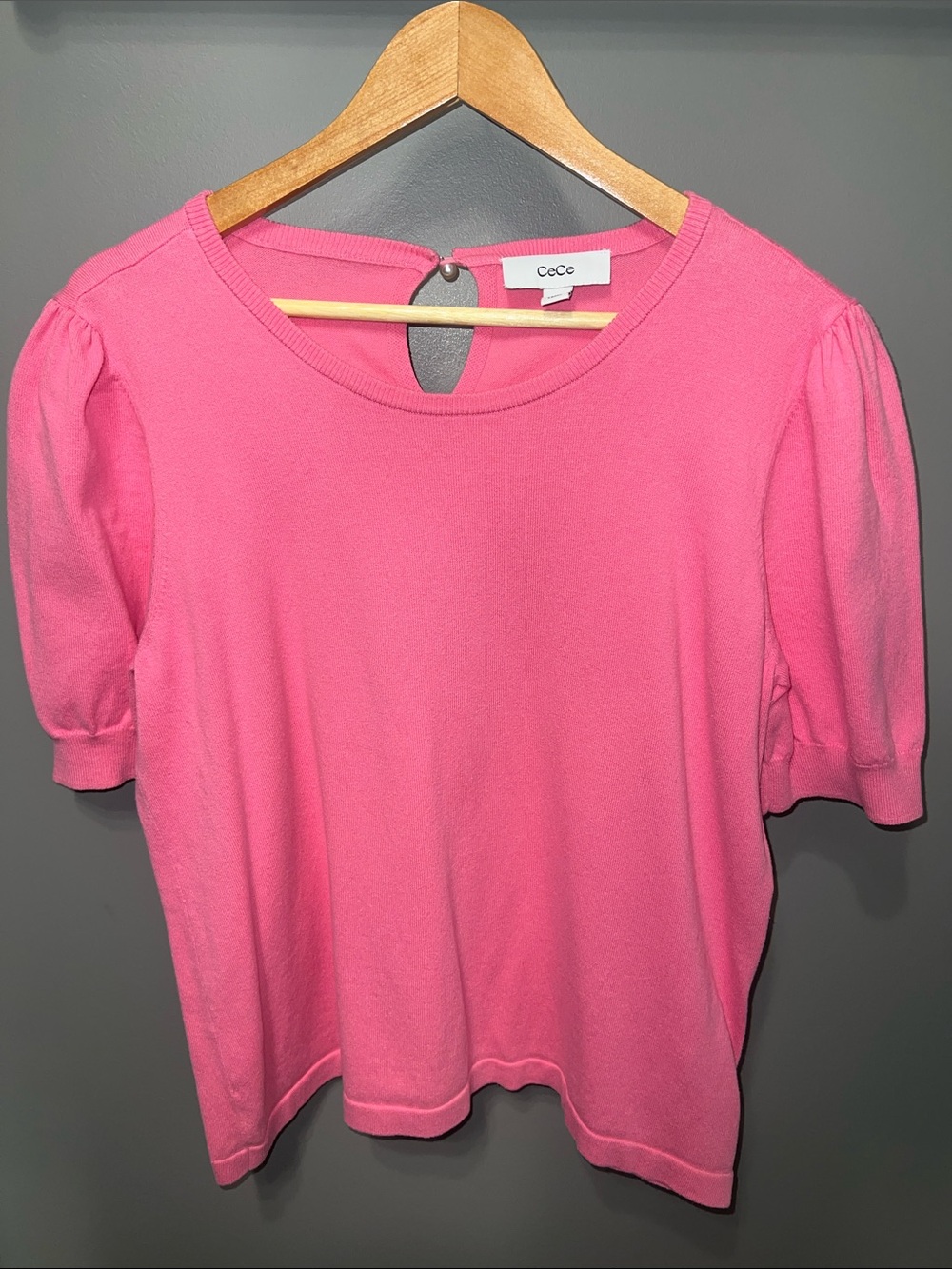 CeCe Bright Pink Short Puff Sleeve Knit Top